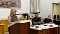Câmara de Vereadores realiza homenagem especial e recebe Prefeito Municipal